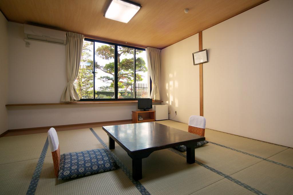 Shodoshima Seaside Hotel Matsukaze Tonosho  Bagian luar foto